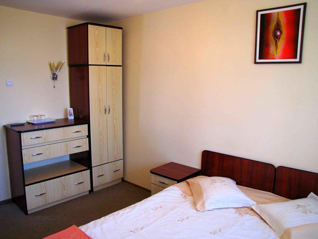 Casa Oana Hotell Sulina Exteriör bild